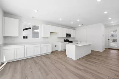 6607 N Nepal Court, Aurora, CO 80019 - Photo 7