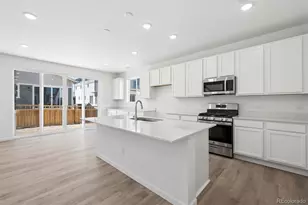 6607 N Nepal Ct, Aurora, CO 80019 - Photo 9