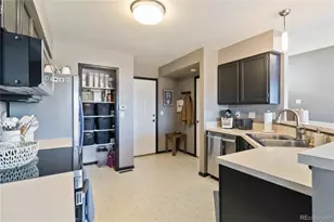 8827 Cloverleaf Cir, Parker, CO 80134 - Photo 15