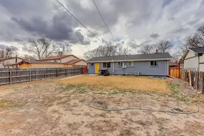 3222 Blackhawk Circle, Aurora, CO 80011 - Photo 9