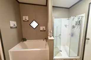 1790 Eisenhower Way, Aurora, CO 80011 - Photo 11