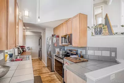 790 N Clarkson Street #202, Denver, CO 80218 - Photo 9