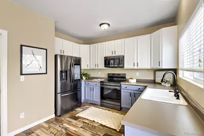 4889 Thorndike Avenue, Castle Rock, CO 80104 - Photo 5