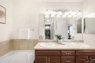 3652 S Perth Cir, Aurora, CO 80013 - Photo 15