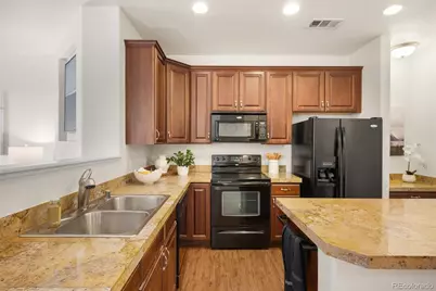 3652 S Perth Circle #102, Aurora, CO 80013 - Photo 11