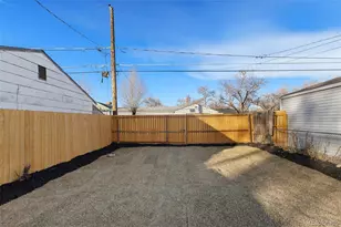 1037 Hazel Ct, Denver, CO 80204 - Photo 19