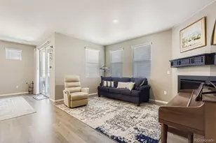 27227 E Maple Ave, Aurora, CO 80018 - Photo 5