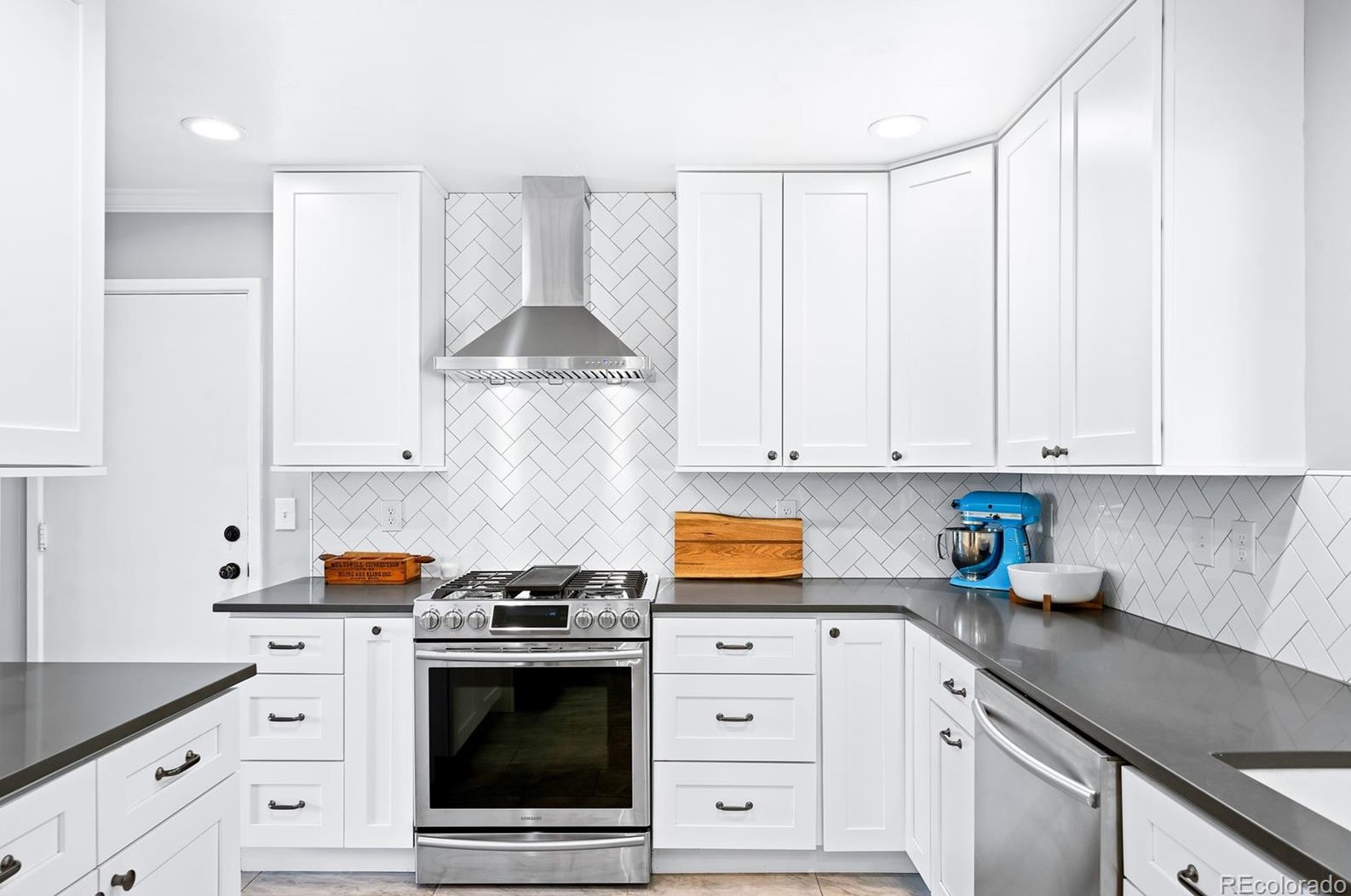 45 Estes St, Denver CO  80226-1253 exterior