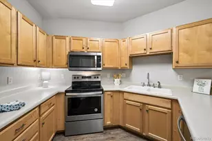 2894 W Riverwalk Cir, Littleton, CO 80123 - Photo 9