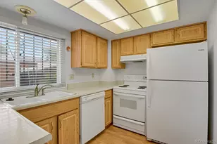 1291 S Troy St, Aurora, CO 80012 - Photo 15