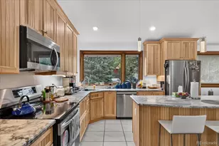 2006 Arapahoe St, Golden, CO 80401 - Photo 25