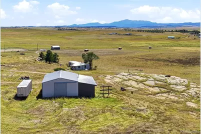 911 Private Road 112, Elizabeth, CO 80107 - Photo 3