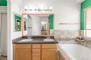1510 S De Gaulle Cir, Aurora, CO 80018 - Photo 17