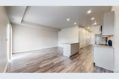 2671 Sable Boulevard, Aurora, CO 80011 - Photo 7