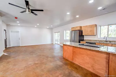 818 E Cucharras, Colorado Springs, CO 80903 - Photo 3