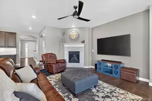 18812 W 84th Ave, Arvada, CO 80007 - Photo 5