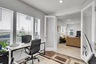 24831 E 33rd Dr, Aurora, CO 80019 - Photo 5