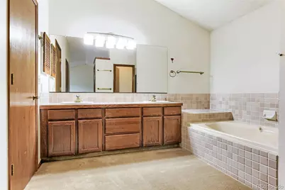 8022 S Williams Circle, Centennial, CO 80122 - Photo 29