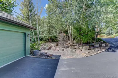 31667 Broadmoor Drive, Evergreen, CO 80439 - Photo 3