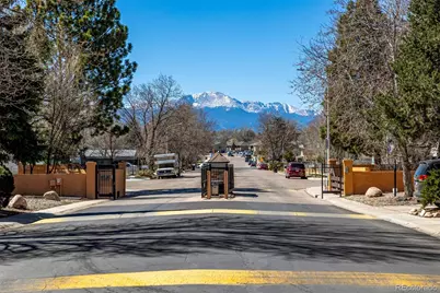 1095 Western Drive, Colorado Springs, CO 80915 - Photo 41