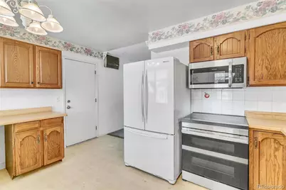 11609 E Walsh Place, Aurora, CO 80012 - Photo 7