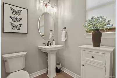 27500 E Lakeview Drive, Aurora, CO 80016 - Photo 23