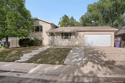 5542 Sable Street, Denver, CO 80239 - Photo 25