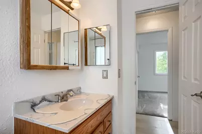 5542 Sable Street, Denver, CO 80239 - Photo 19