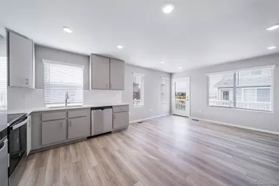 46570 Avery Lane, Bennett, CO 80102 - Photo 3