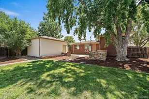 12303 E Park Ln Dr, Aurora, CO 80011 - Photo 25