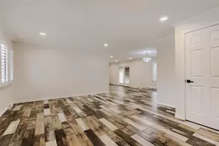 689 Jasper St, Aurora, CO 80011 - Photo 9