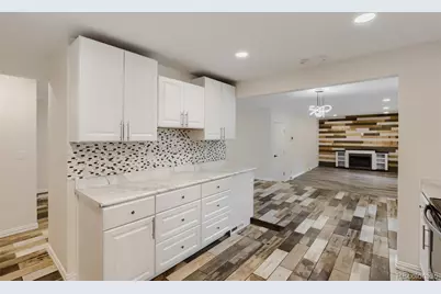 689 Jasper Street, Aurora, CO 80011 - Photo 7