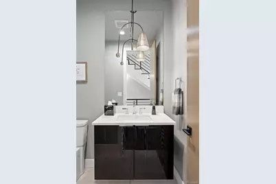 3083 S Cherry Way, Denver, CO 80222 - Photo 7
