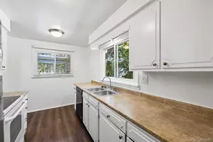 1064 Galena St, Aurora, CO 80010 - Photo 7
