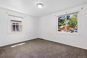 1064 Galena St, Aurora, CO 80010 - Photo 9
