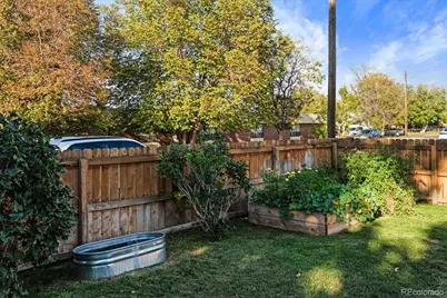 5194 E 33rd Avenue, Denver, CO 80207 - Photo 9