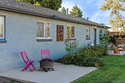 5194 E 33rd Avenue, Denver, CO 80207 - Photo 3