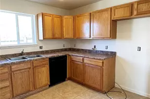 1041 Halfturn Rd, Rangely, CO 81648 - Photo 5