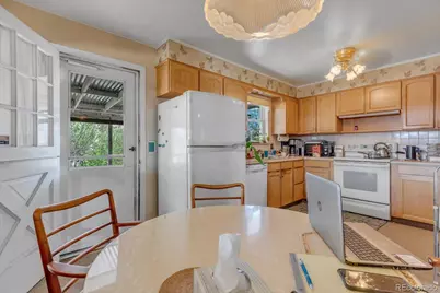 3220 S Fulton Court, Denver, CO 80231 - Photo 13