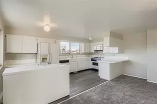 10891 Tennyson Ct, Westminster, CO 80031 - Photo 7