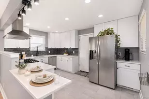 11340 Marion St, Northglenn, CO 80233 - Photo 9