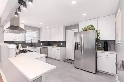 11340 Marion Street, Northglenn, CO 80233 - Photo 9