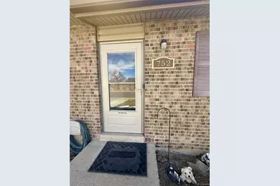 752 Lewiston Street, Aurora, CO 80011 - Photo 3