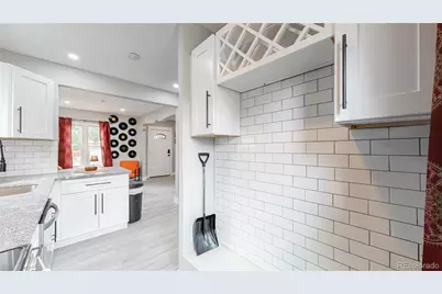 730 E Alameda Avenue, Denver, CO 80209 - Photo 7