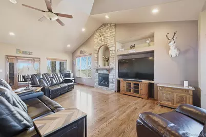 14661 Harback Road, Keenesburg, CO 80643 - Photo 5