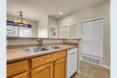 1289 Carlyle Park Circle, Highlands Ranch, CO 80129 - Photo 9