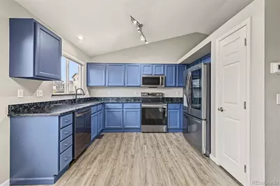 6147 E 121st Place, Thornton, CO 80602 - Photo 9