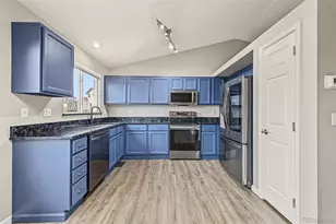 6147 E 121st Pl, Thornton, CO 80602 - Photo 9