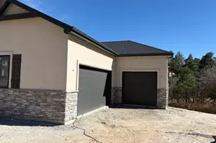 3715 El Rancho Way, Monument, CO 80132 - Photo 3