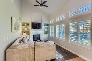 9477 S Hackberry Ln, Highlands Ranch, CO 80129 - Photo 11